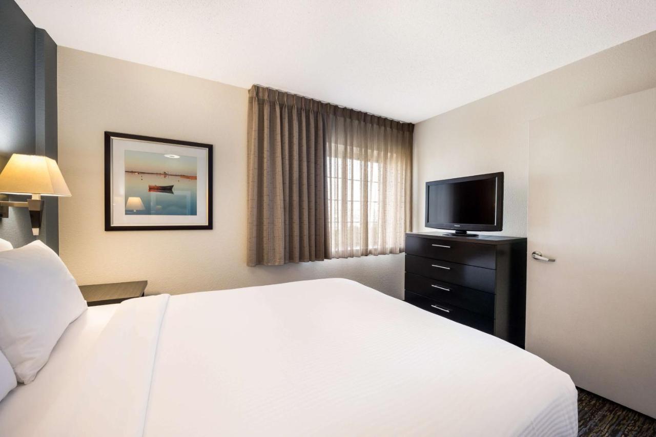 Sonesta Simply Suites Boston ブレイントリー エクステリア 写真