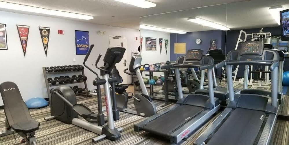 Sonesta Simply Suites Boston ブレイントリー エクステリア 写真