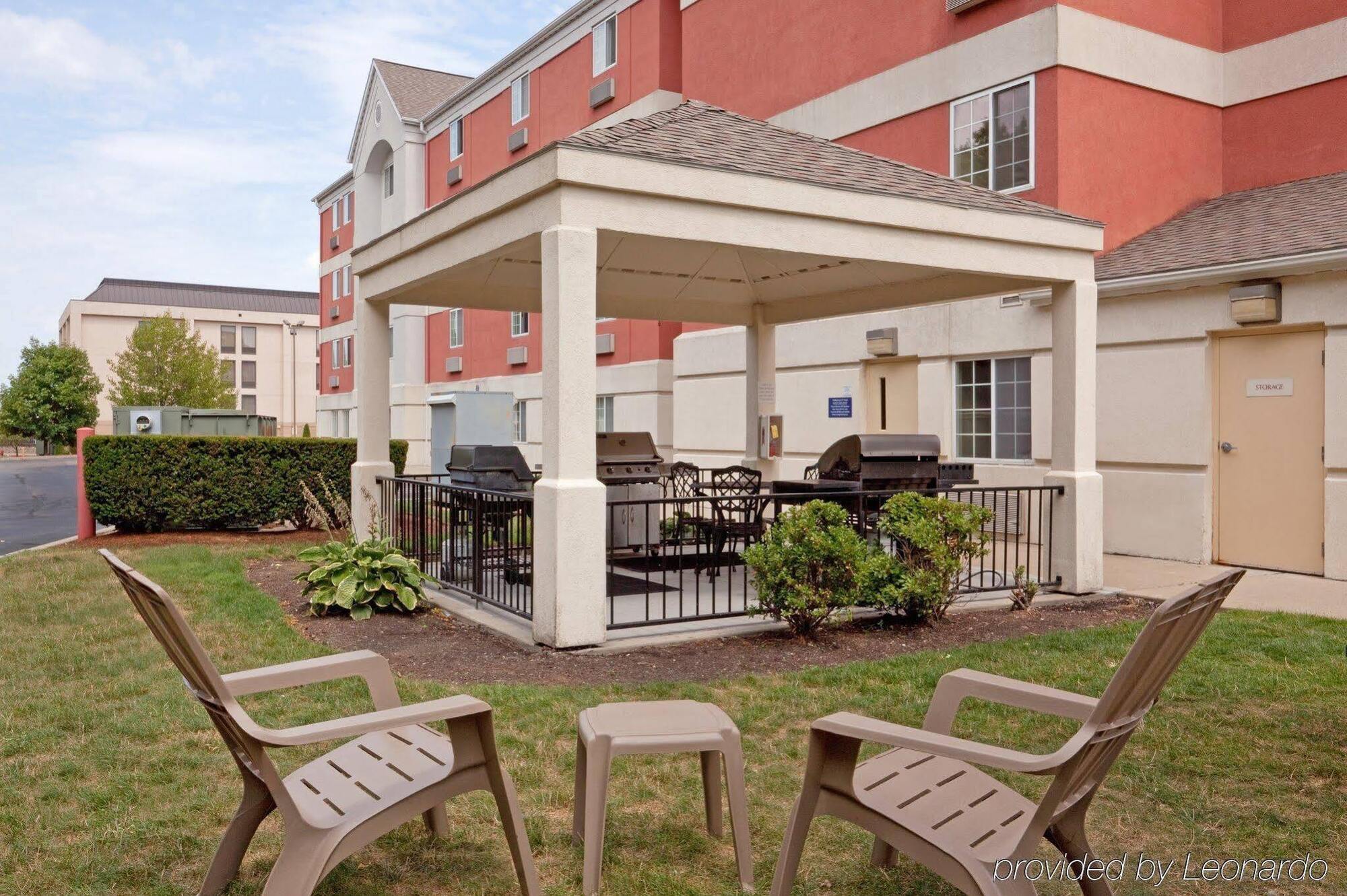 Sonesta Simply Suites Boston ブレイントリー エクステリア 写真